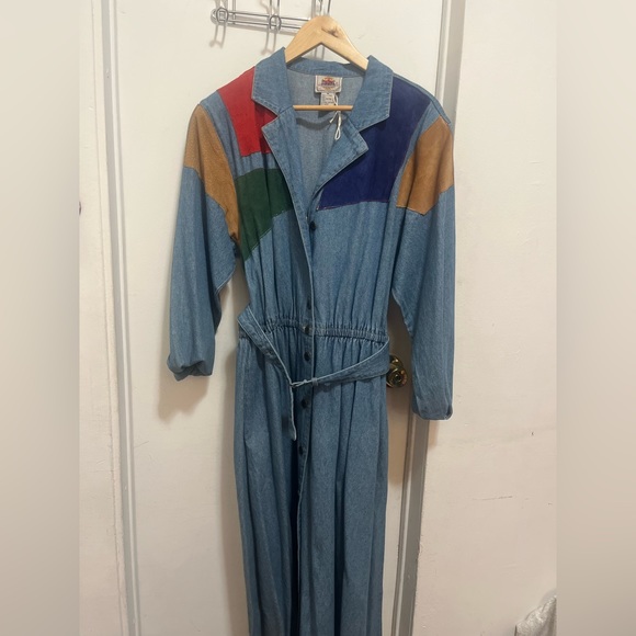 90’s Vintage Blue Creek Jeans Denim Dress with Leather Accents and belt - Picture 2 of 6